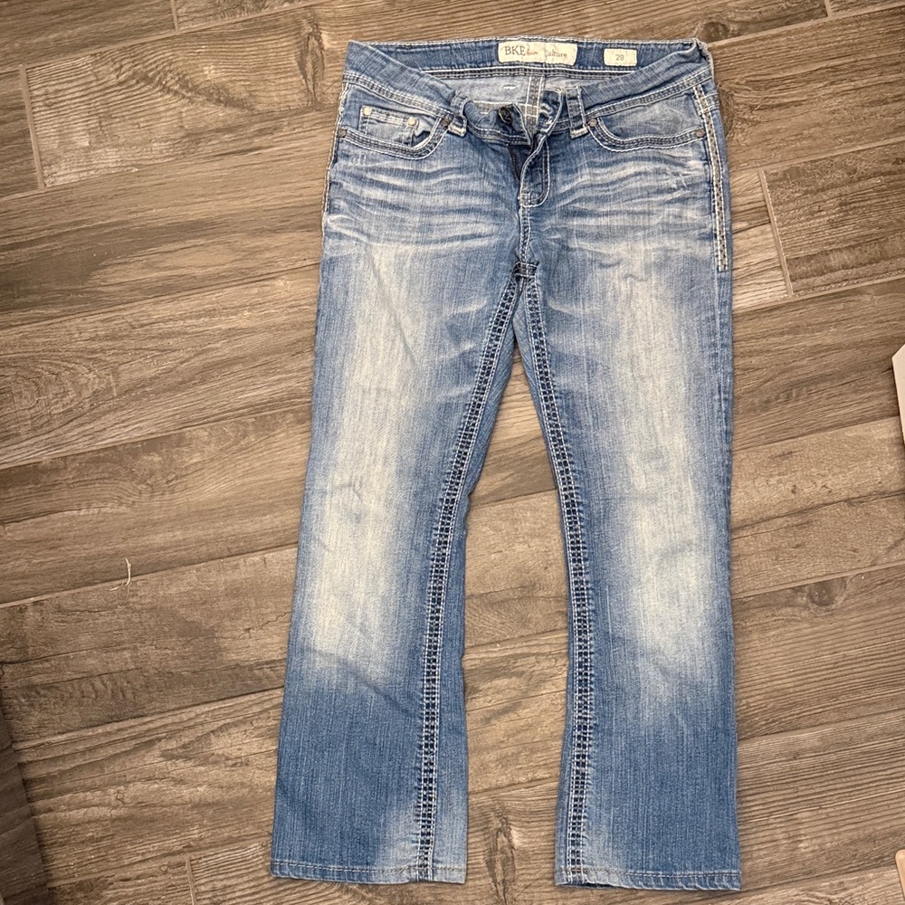 BKE Women's Light Wash Bootcut Jeans - Faded Blue